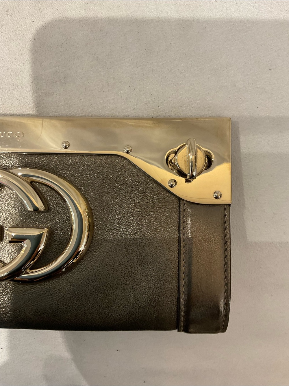 Gucci Clutch - Picture 2 of 9
